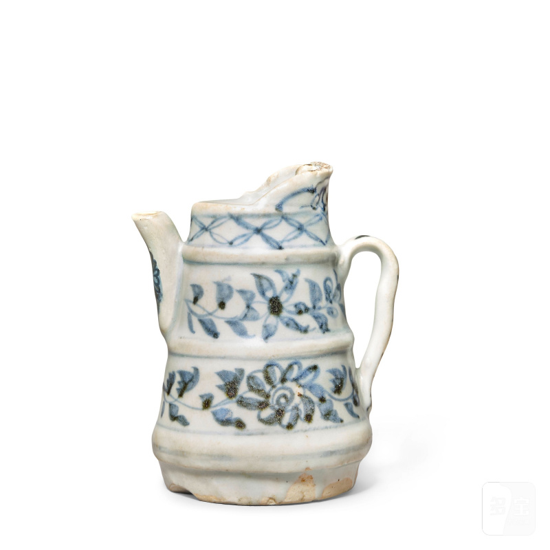 元 青花僧帽壺 | A BLUE AND WHITE 'MONKS CAP' EWER - 图3
